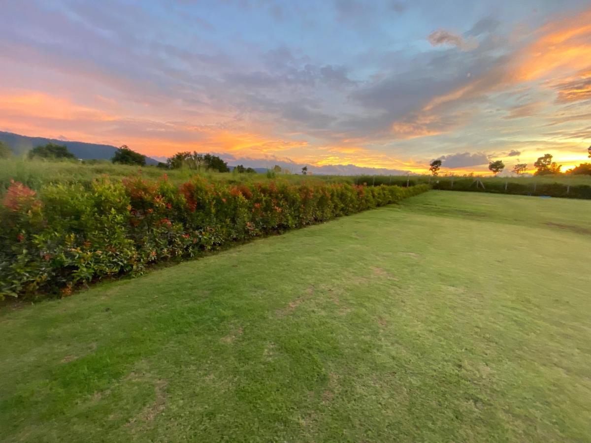 Annie Villa At Khao Yai หมูสี ภายนอก รูปภาพ